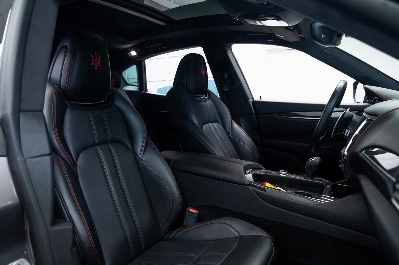 2017 Maserati Levante S Vented 12-Way Power Front Bucket Seats Harman/Kard Portland OR