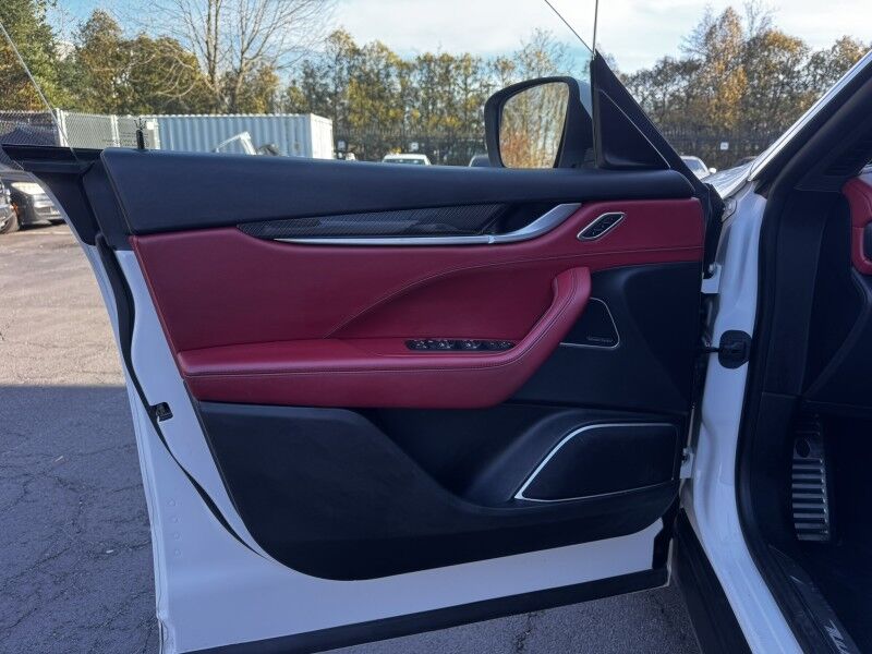 2017 Maserati Levante S Willow Grove PA