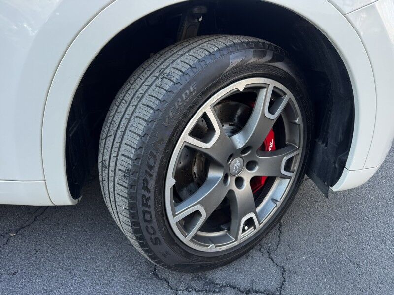 2017 Maserati Levante S Willow Grove PA