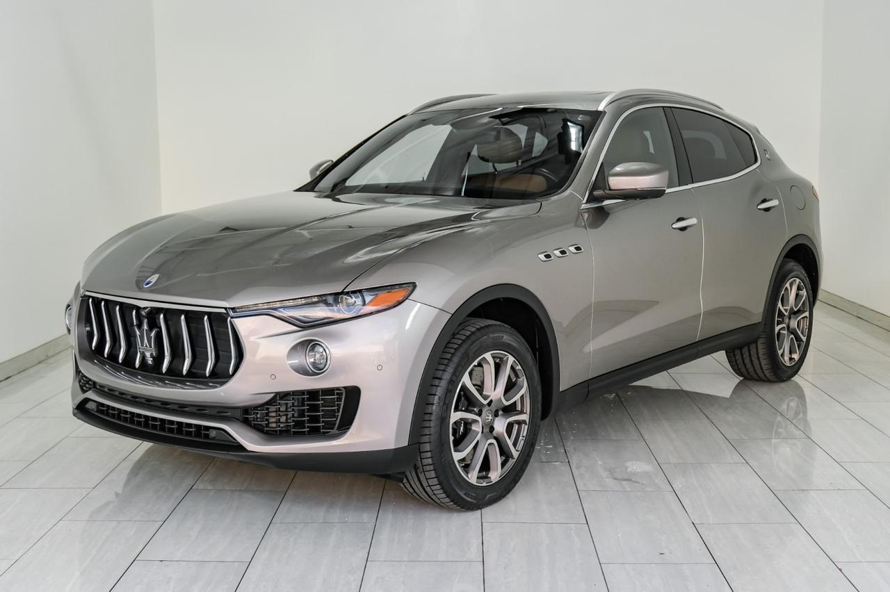 2017 Maserati Levante SQ4 AWD BLIND SPOT ASSIST NAVIGATION PANORAMA LEATHER REAR CAMERA KEYLESS START Carrollton TX