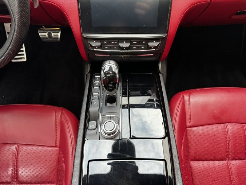 2017 Maserati Quattroporte GTS GranSport Willow Grove PA