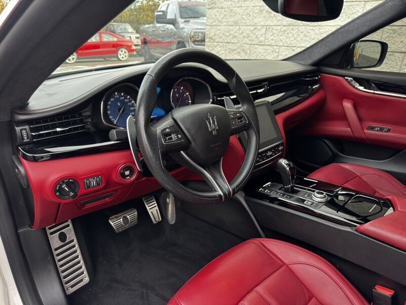 2017 Maserati Quattroporte GTS GranSport Willow Grove PA