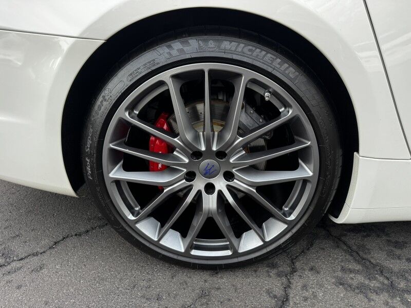 2017 Maserati Quattroporte GTS GranSport Willow Grove PA