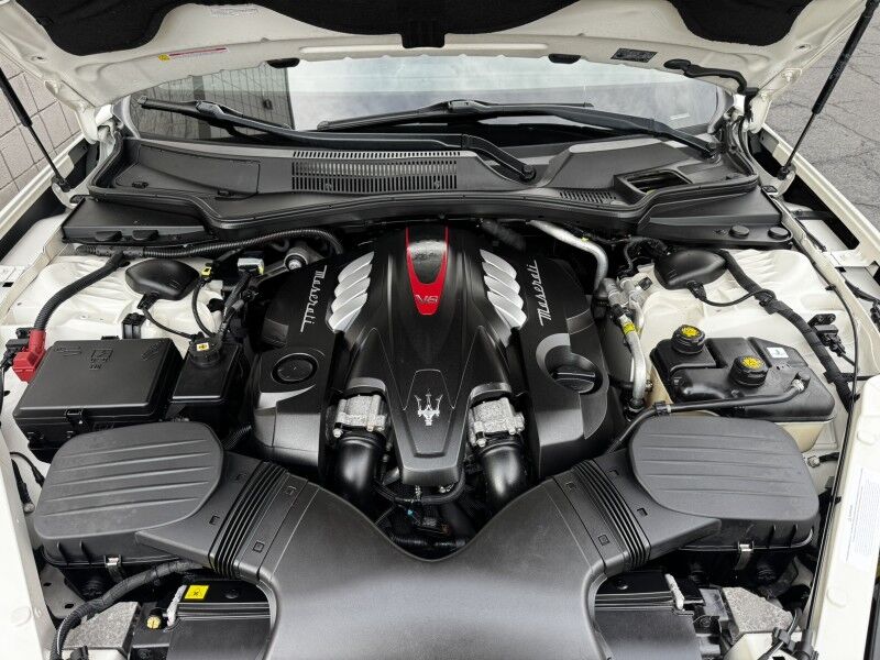 2017 Maserati Quattroporte GTS GranSport Willow Grove PA