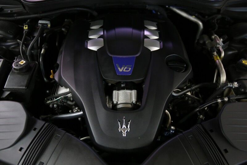 2017 Maserati Quattroporte S Plainview NY