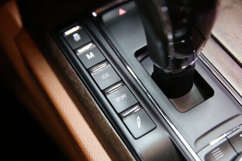 2017 Maserati Quattroporte S Plainview NY