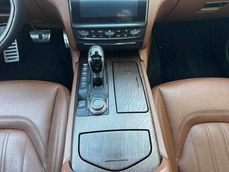 2017 Maserati Quattroporte S Q4 Willow Grove PA