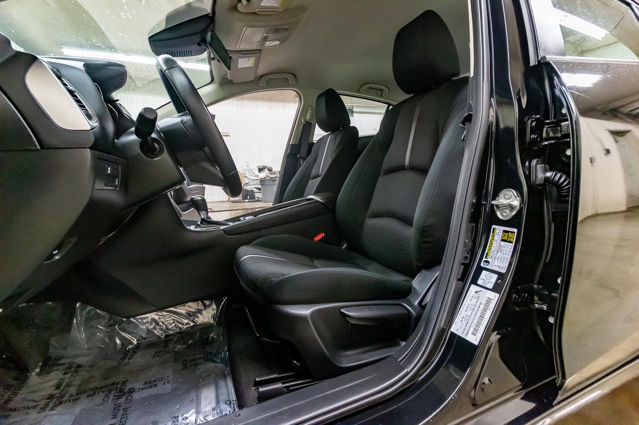 2017 Mazda 3 GS Sedan Nav BCam Red Deer AB