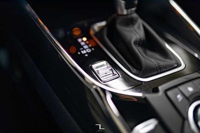 2017 Mazda CX-9 AWD Touring Leather Roof Nav BCam Red Deer AB