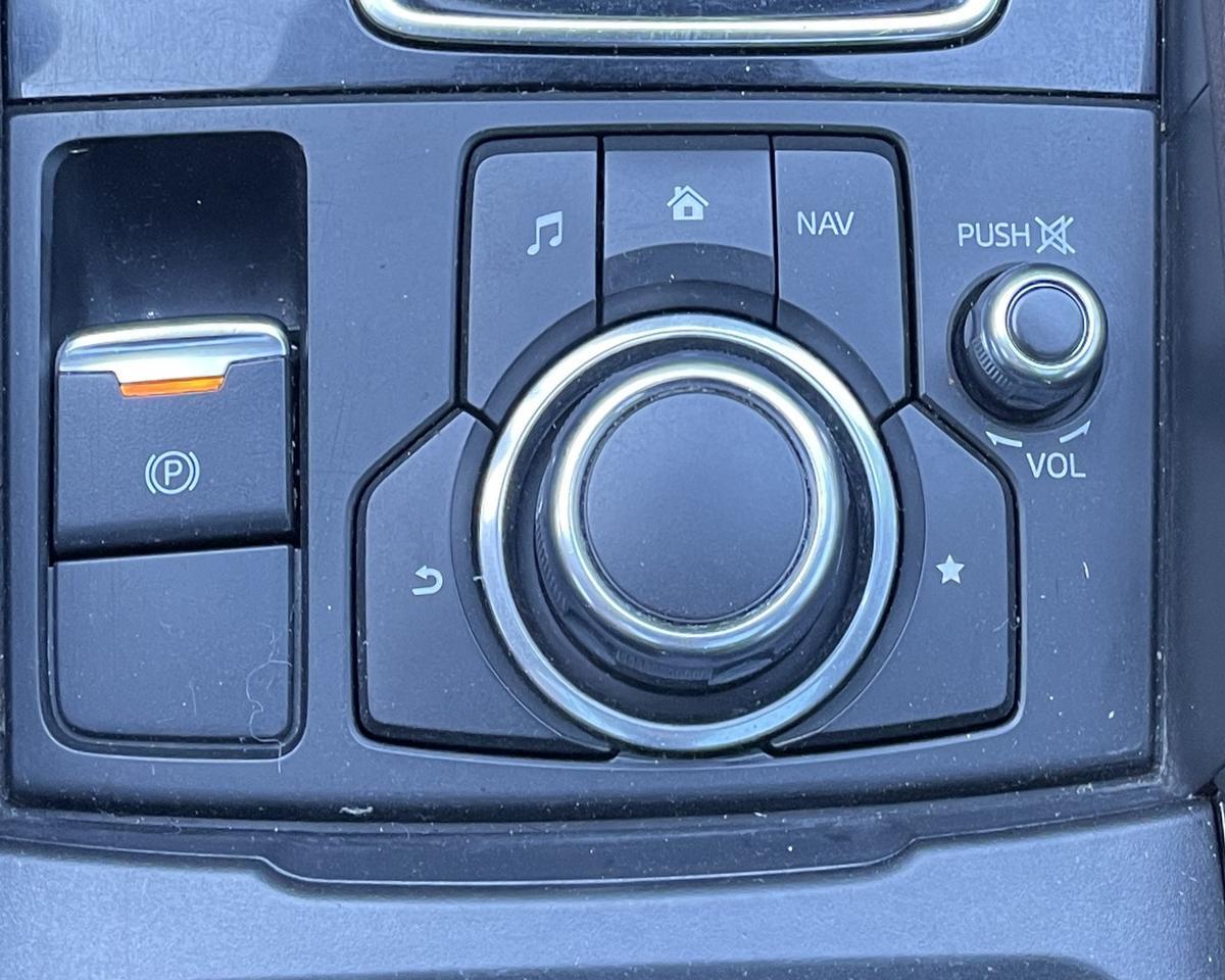 2017 Mazda MAZDA3 Grand Touring Hatchback 4D Port Orchard WA