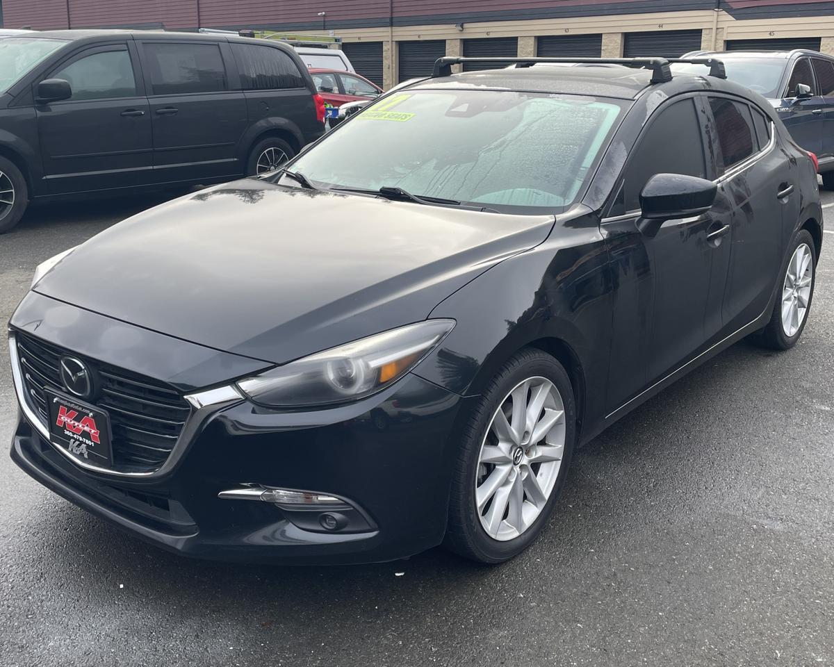 2017 Mazda MAZDA3 Grand Touring Hatchback 4D