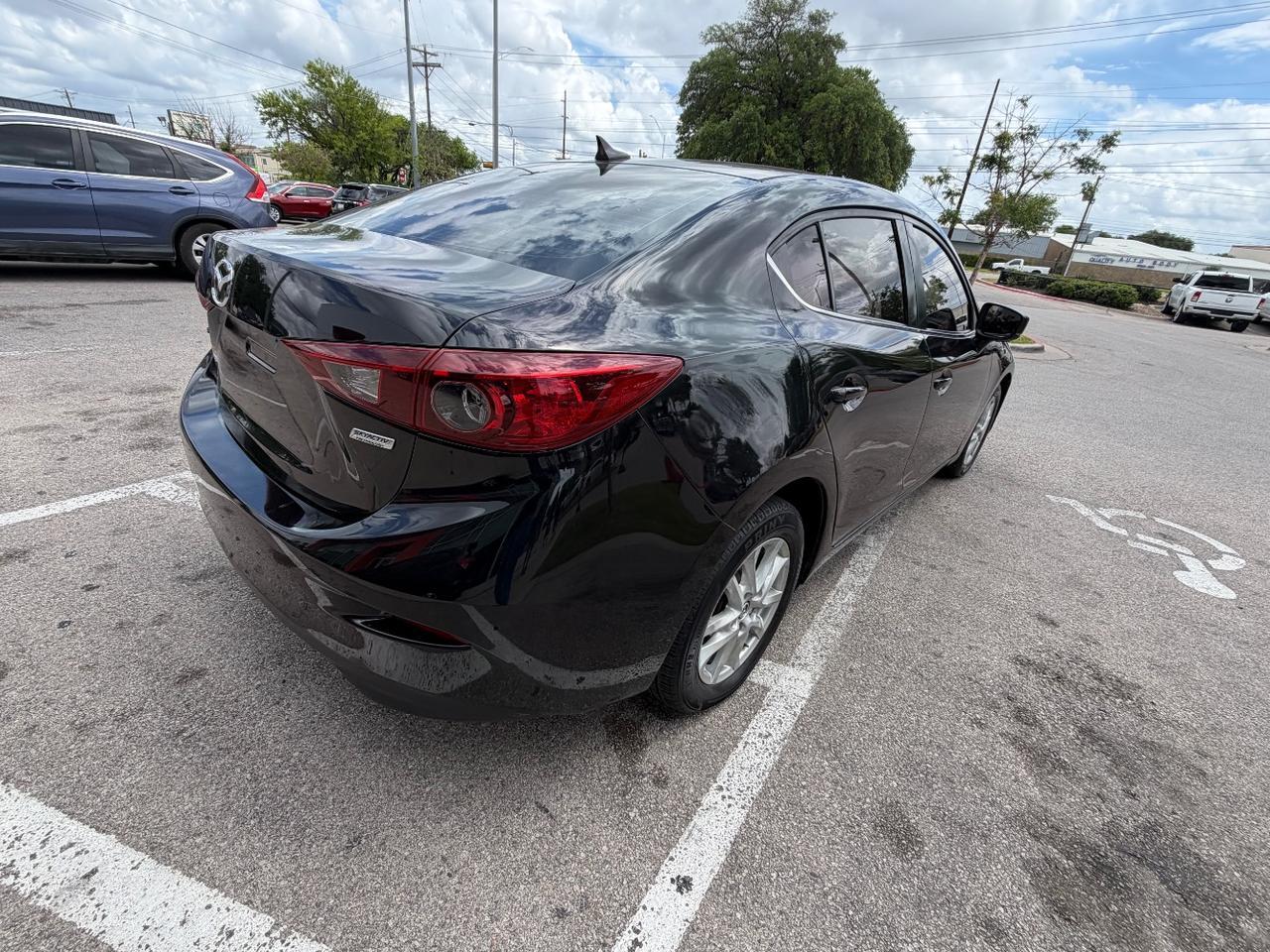 2017 Mazda MAZDA3 i Sport AT 4-Door Austin TX