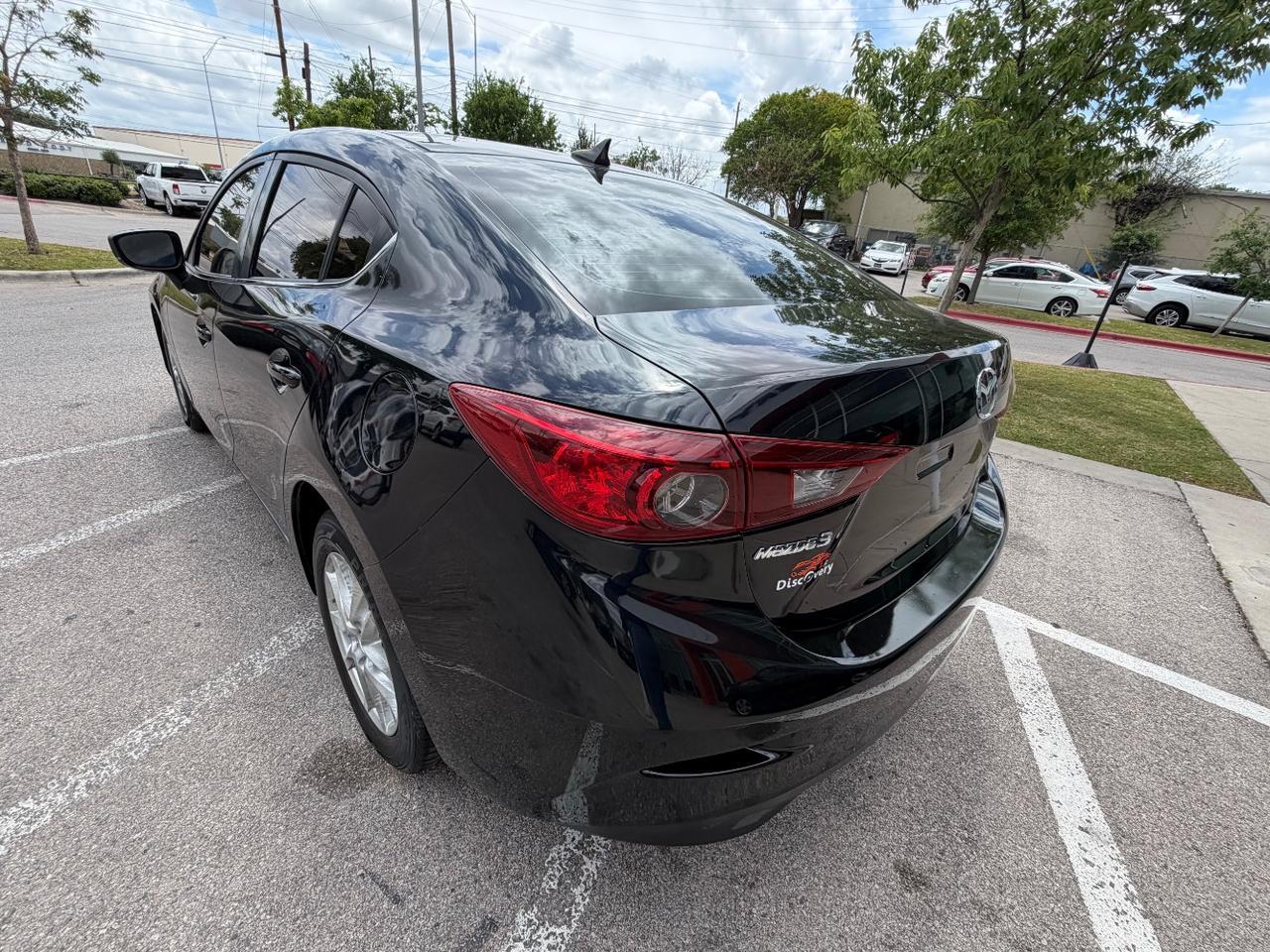 2017 Mazda MAZDA3 i Sport AT 4-Door Austin TX