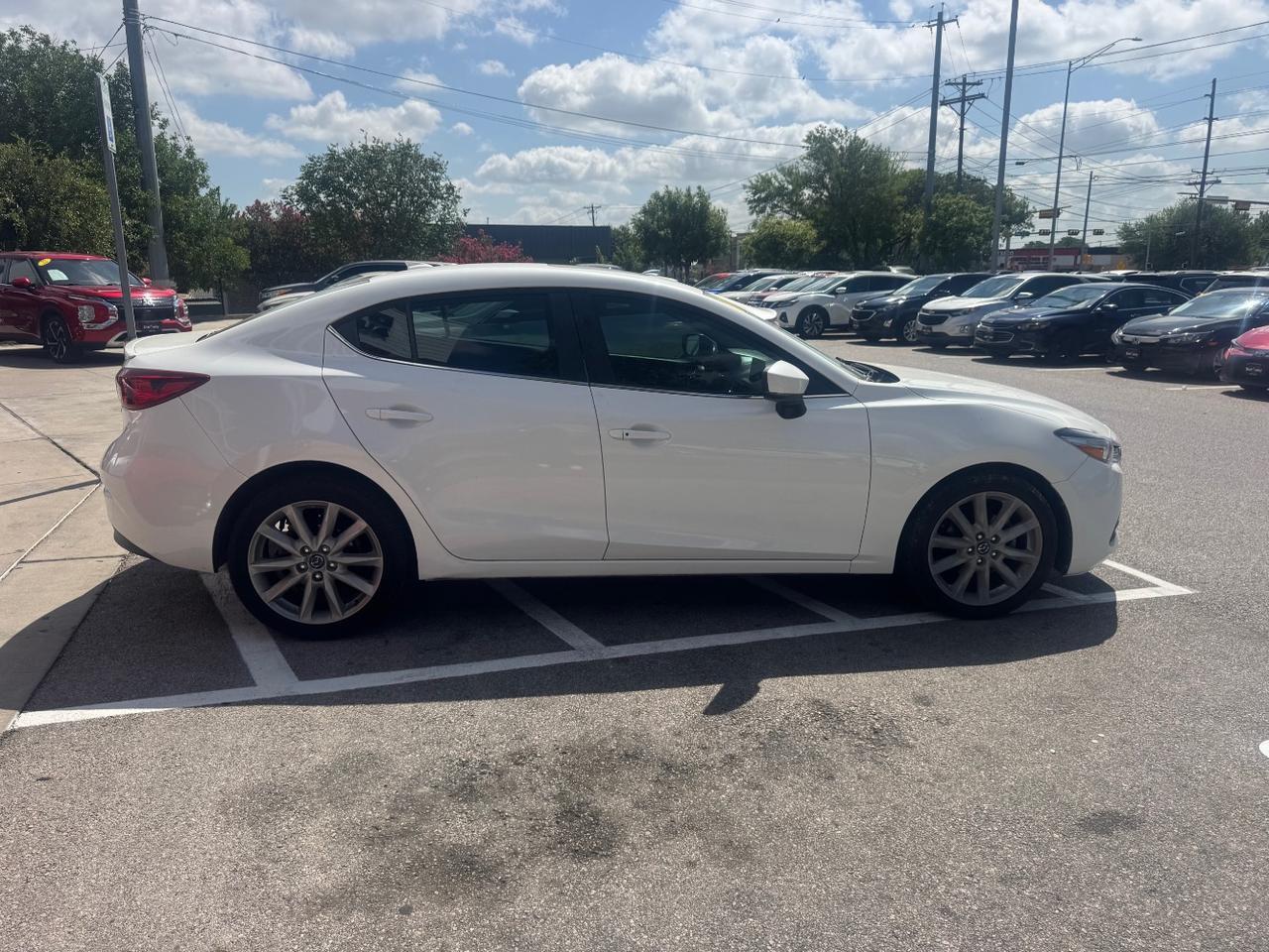 2017 Mazda MAZDA3 i Touring AT 4-Door Austin TX