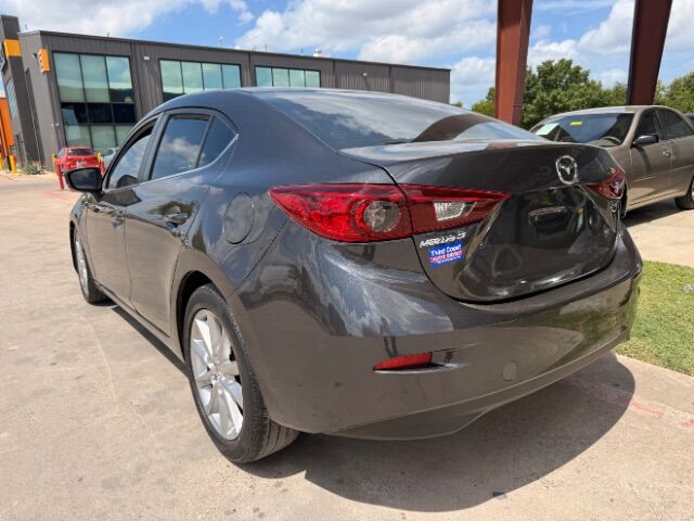 2017 Mazda MAZDA3 i Touring AT 4-Door