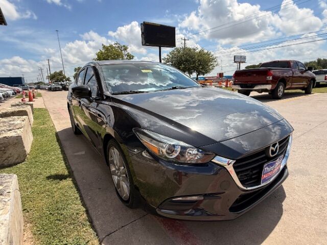 2017 Mazda MAZDA3 i Touring AT 4-Door