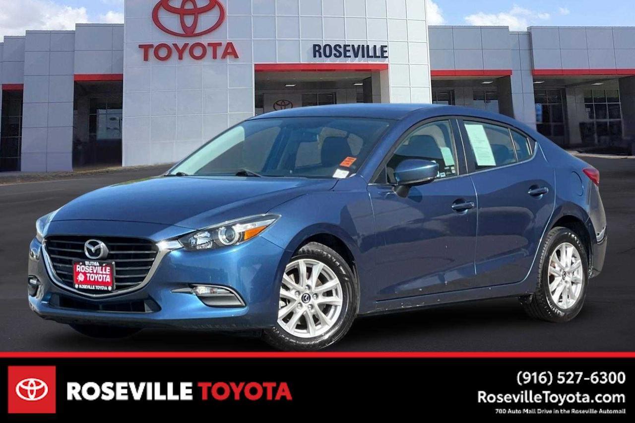 2017 Mazda Mazda3 4-Door Sport