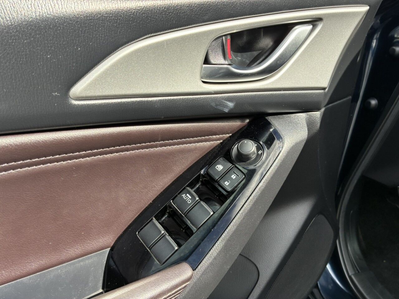 2017 Mazda Mazda3 4-Door Touring Charlton MA