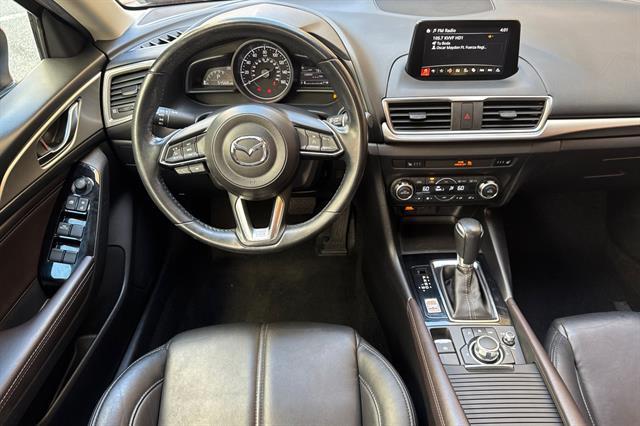 2017 Mazda Mazda3 4-Door Touring
