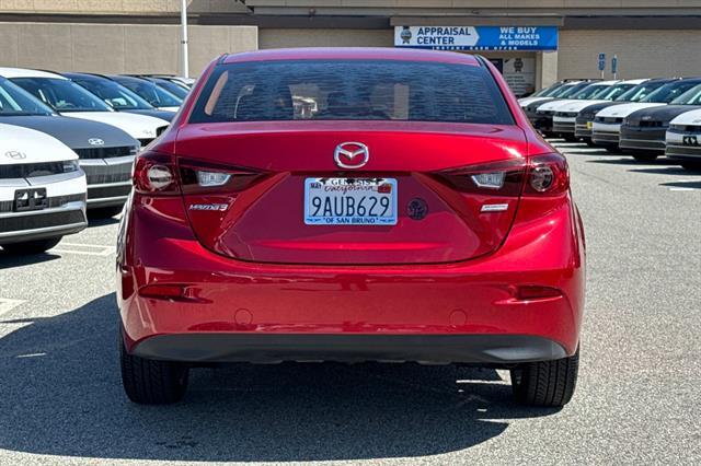 2017 Mazda Mazda3 4-Door Touring