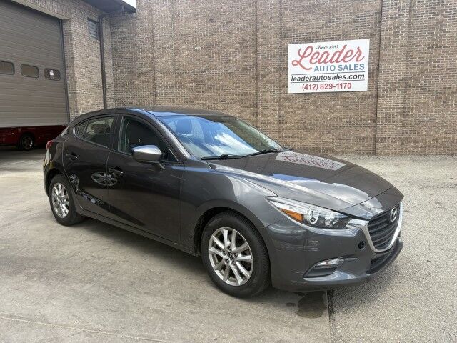 2017 Mazda Mazda3 5-Door Sport