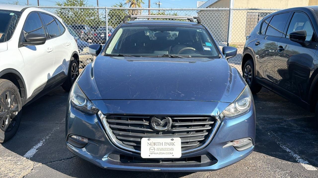 2017 Mazda Mazda3 5-Door Sport