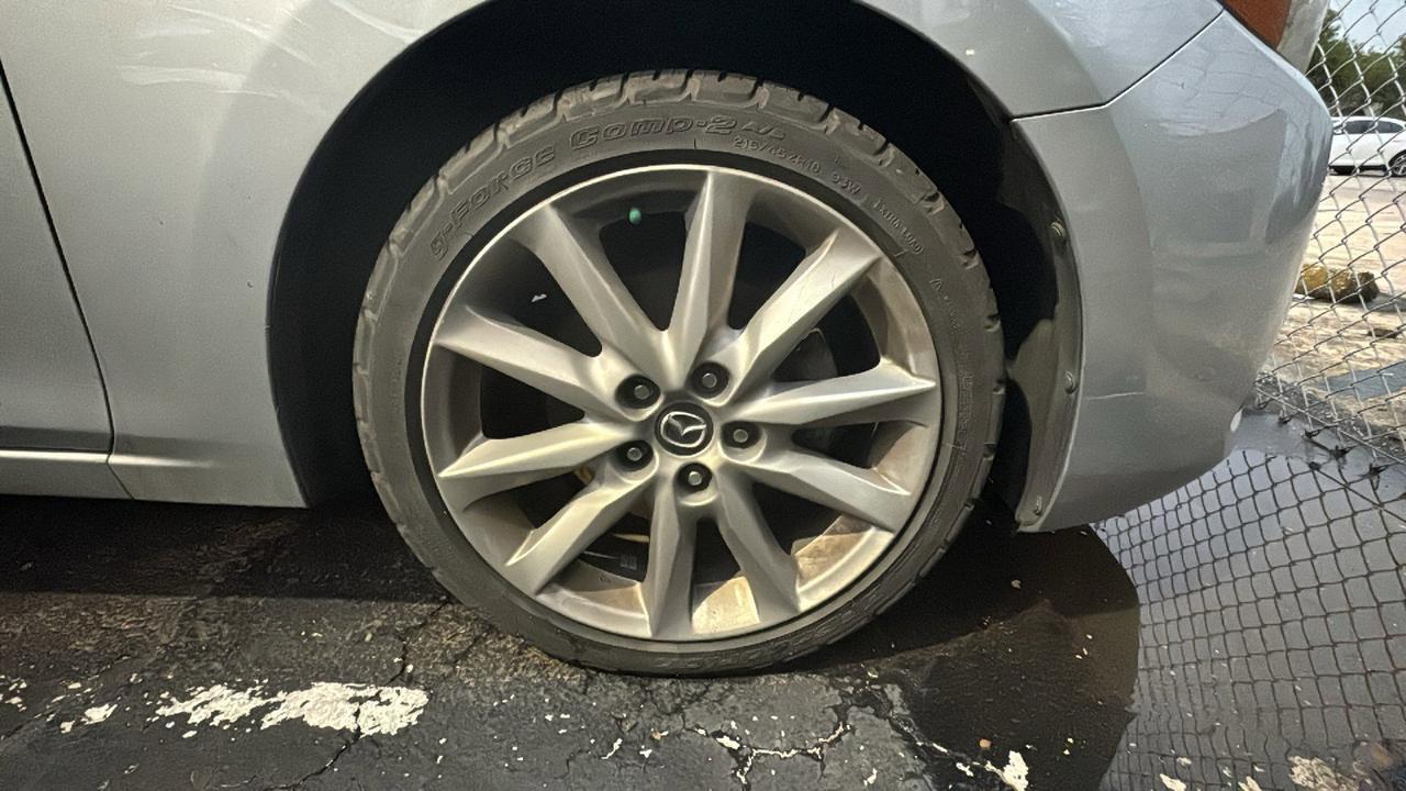 2017 Mazda Mazda3 5-Door Touring 2.5