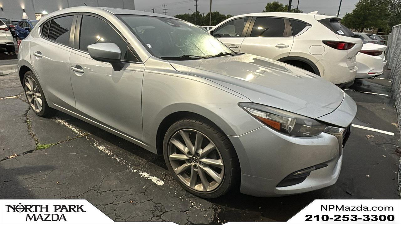 2017 Mazda Mazda3 5-Door Touring 2.5