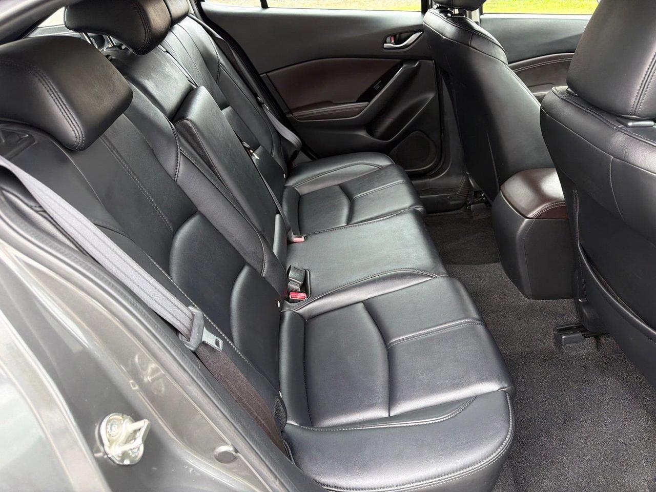 2017 Mazda Mazda3 5-Door Touring 2.5 Hagerstown MD