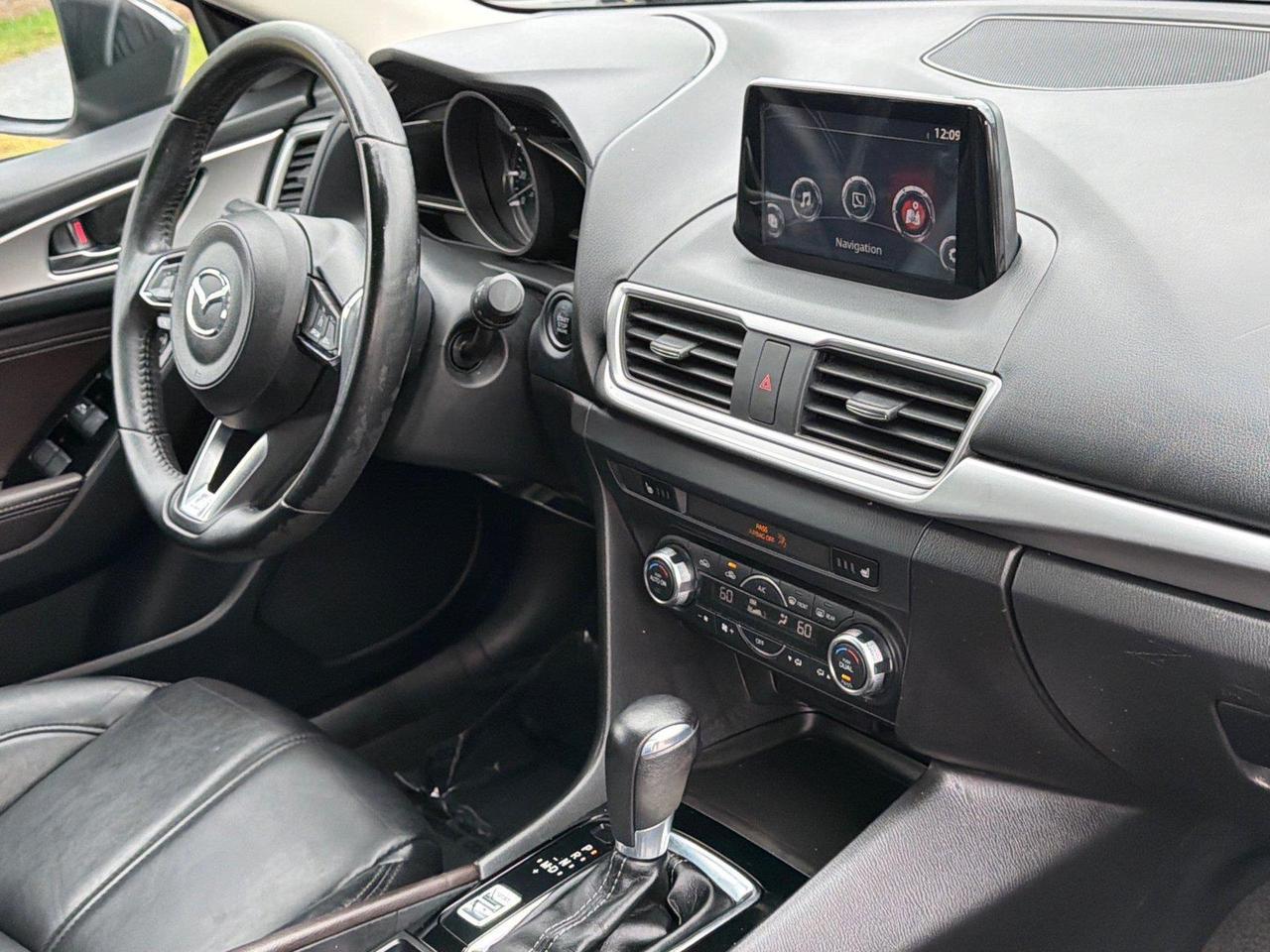 2017 Mazda Mazda3 5-Door Touring 2.5 Hagerstown MD