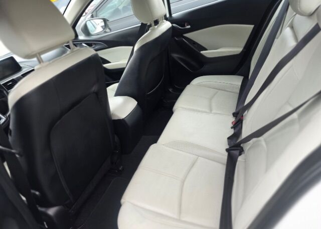 2017 Mazda Mazda3 Grand Touring