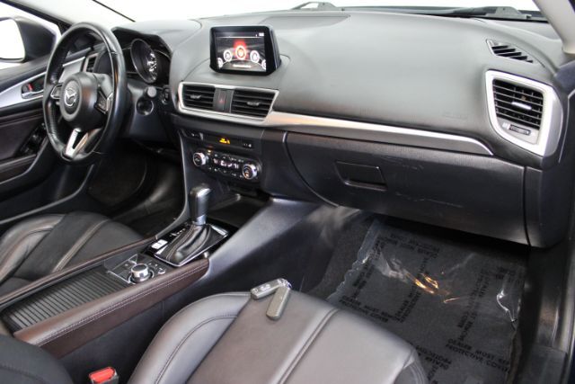2017 Mazda Mazda3 Hatchback Touring Chantilly VA