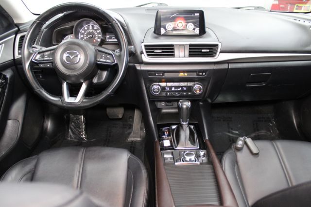 2017 Mazda Mazda3 Hatchback Touring