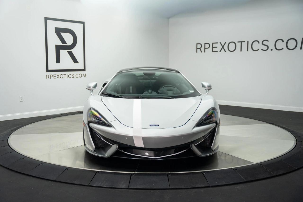2017 McLaren 570GT Coupe 2D St. Louis MO