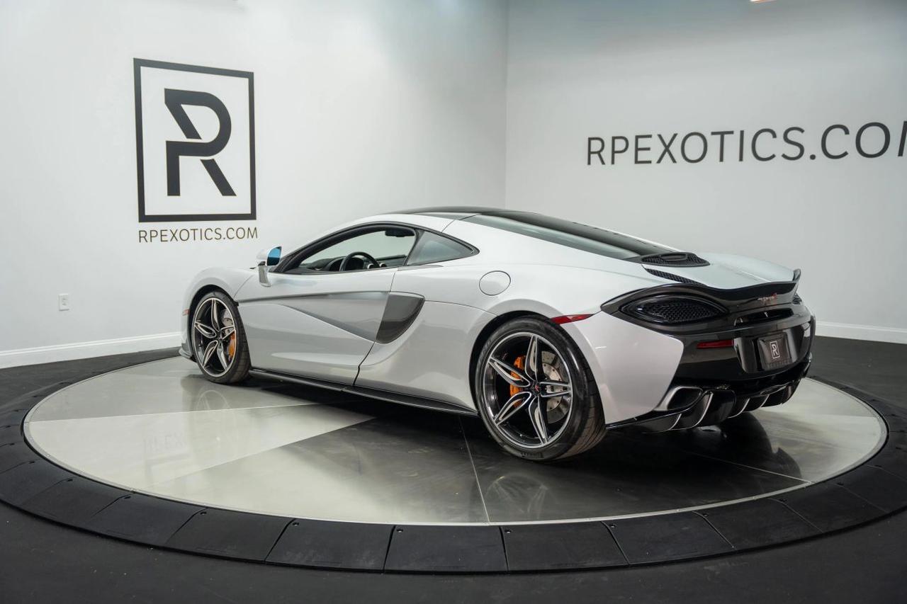 2017 McLaren 570GT Coupe 2D St. Louis MO