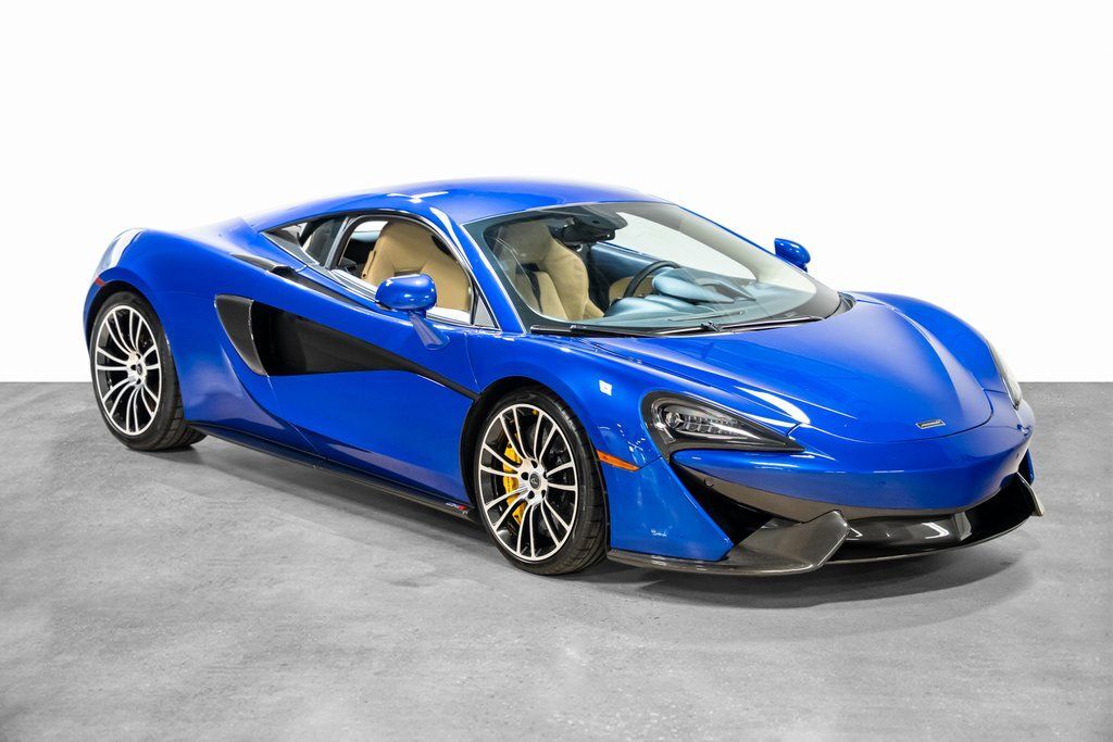 2017 McLaren 570S Base