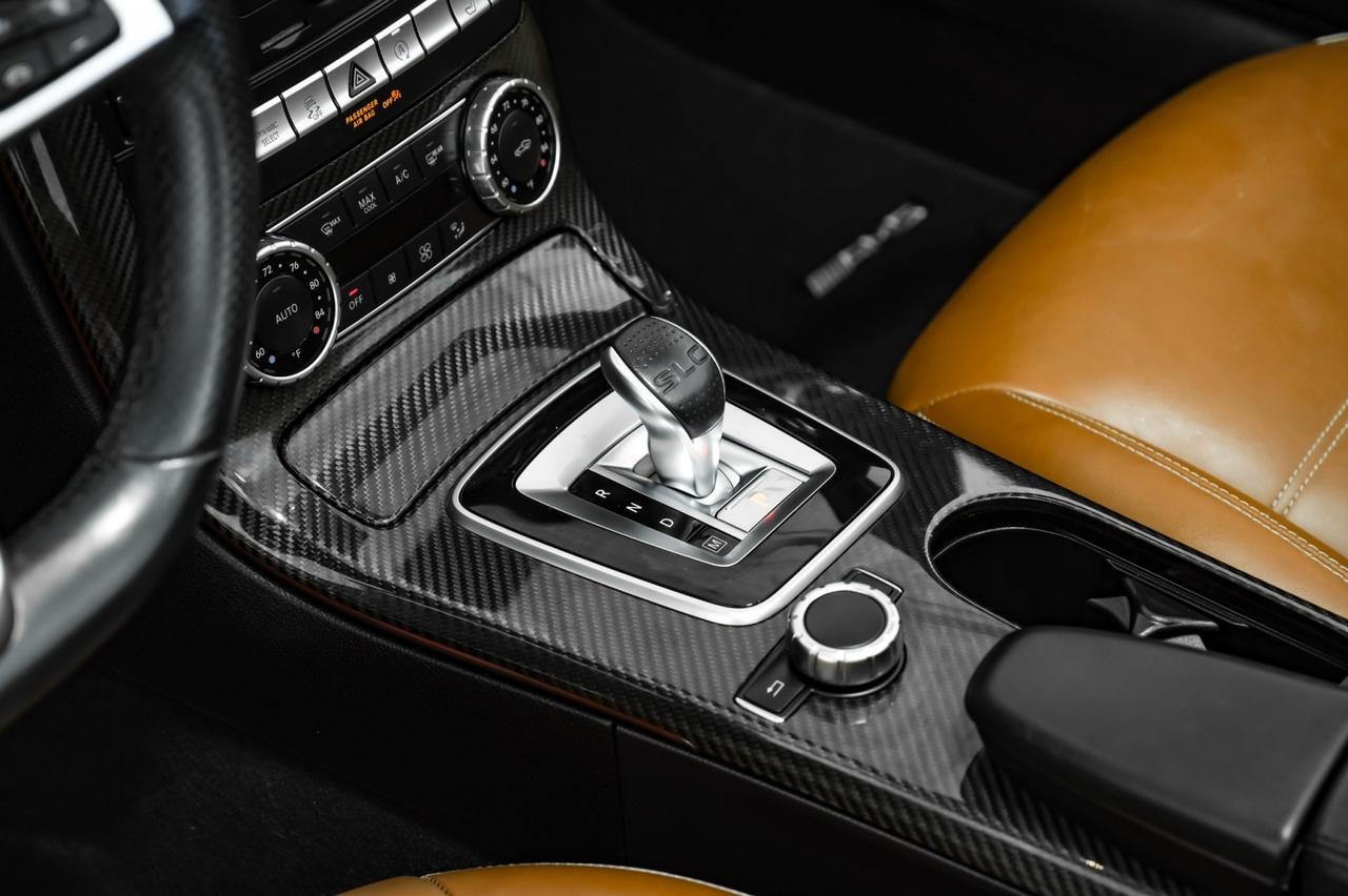 2017 Mercedes-Benz AMG SLC 43 BLIND SPOT NAVIGATION LEATHER HEATED SEATS REAR CAMERA KEYLESS START HARMAN KARDON Carrollton TX