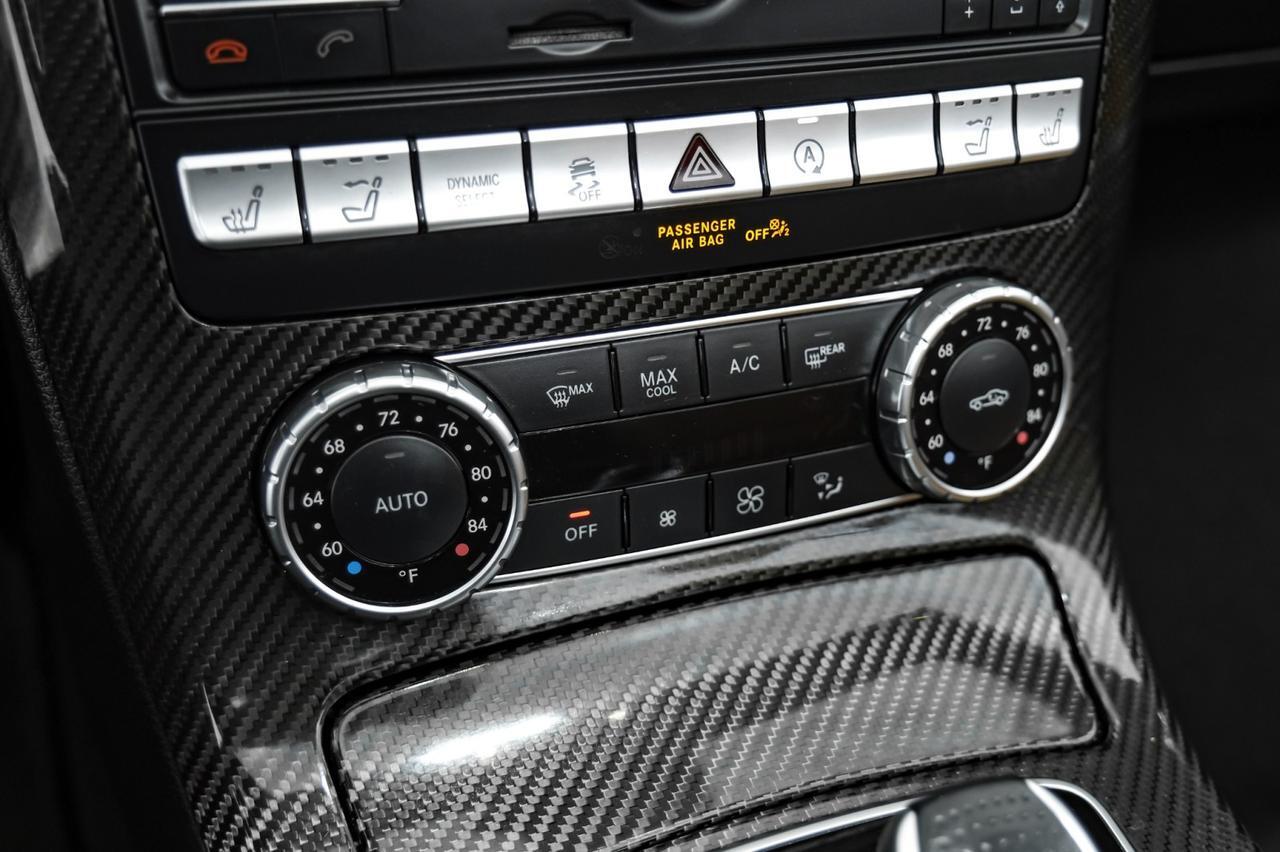 2017 Mercedes-Benz AMG SLC 43 BLIND SPOT NAVIGATION LEATHER HEATED SEATS REAR CAMERA KEYLESS START HARMAN KARDON Carrollton TX