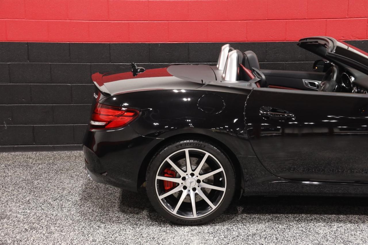 2017 Mercedes-Benz AMG SLC 43 Performance P30 Handling Pkg 2dr Roadster Skokie IL