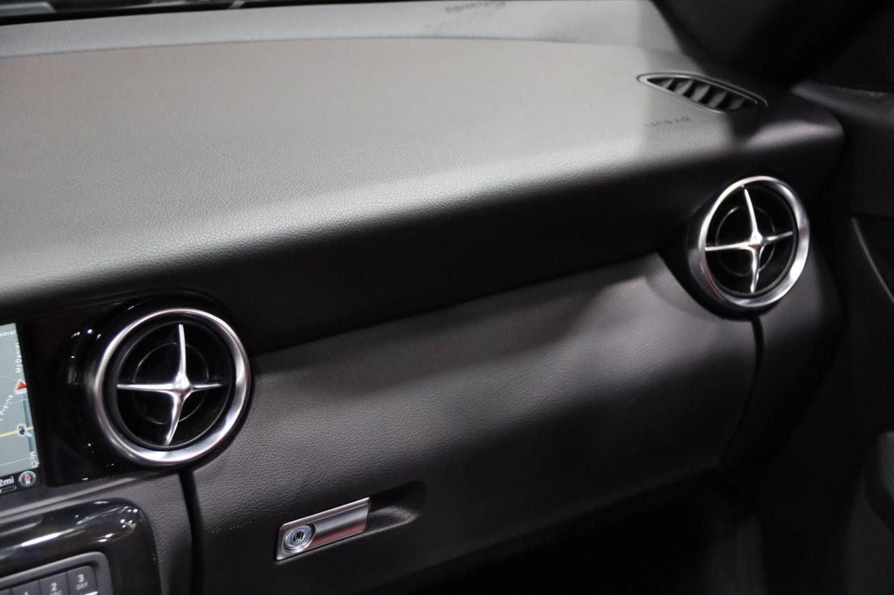 2017 Mercedes-Benz AMG SLC 43 W/Night Package 2dr Roadster Skokie IL