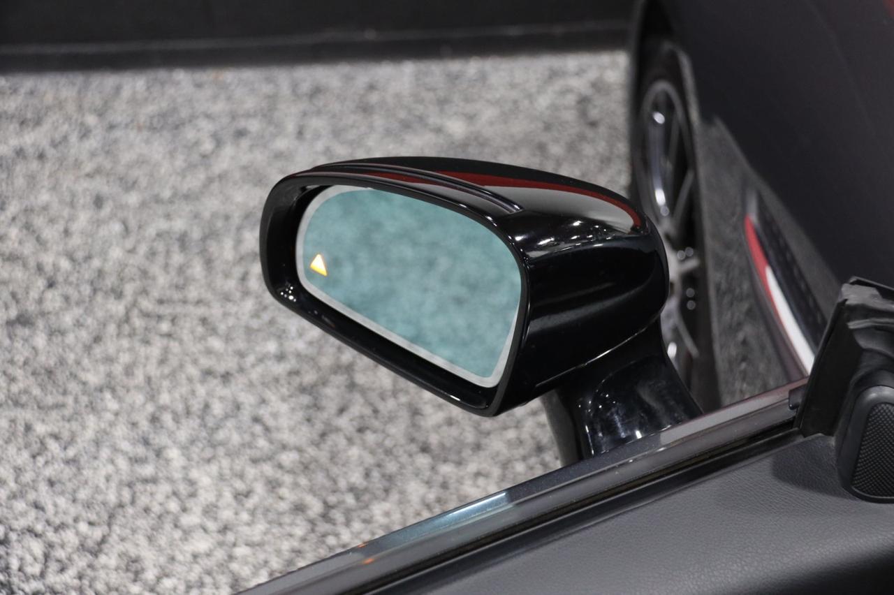 2017 Mercedes-Benz AMG SLC 43 W/Night Package 2dr Roadster Skokie IL