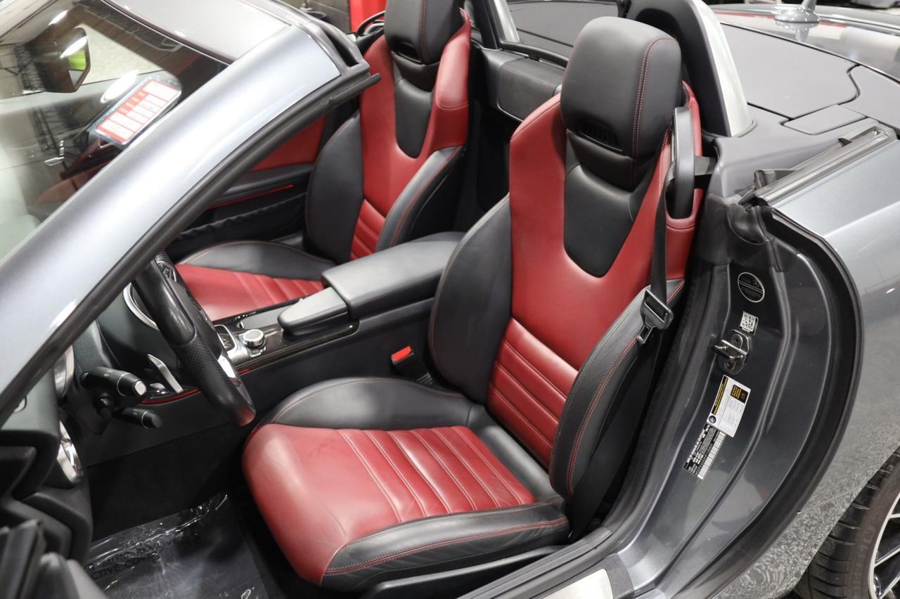 2017 Mercedes-Benz AMG SLC 43 W/Night Package 2dr Roadster Skokie IL