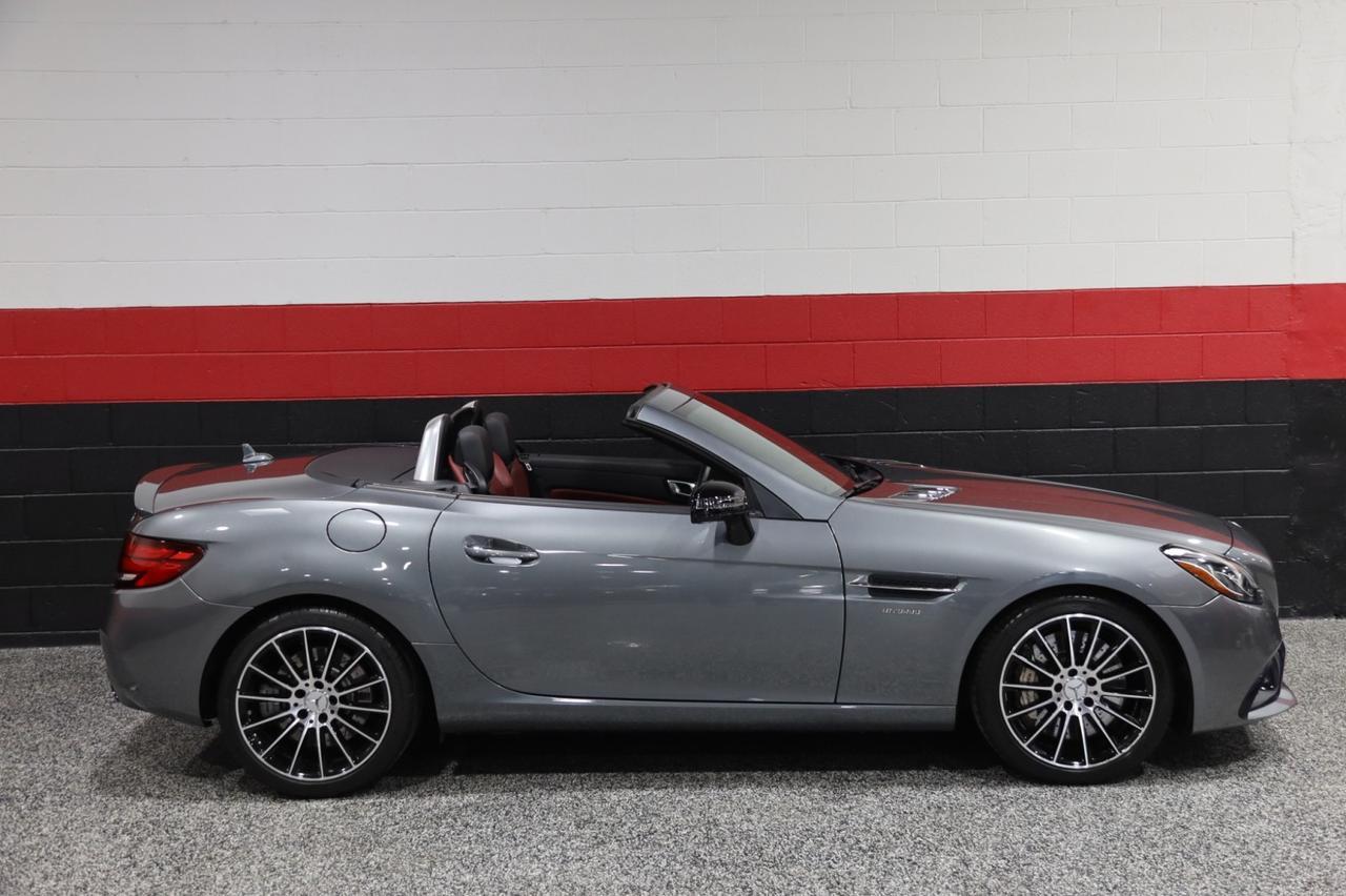 2017 Mercedes-Benz AMG SLC 43 W/Night Package 2dr Roadster Skokie IL