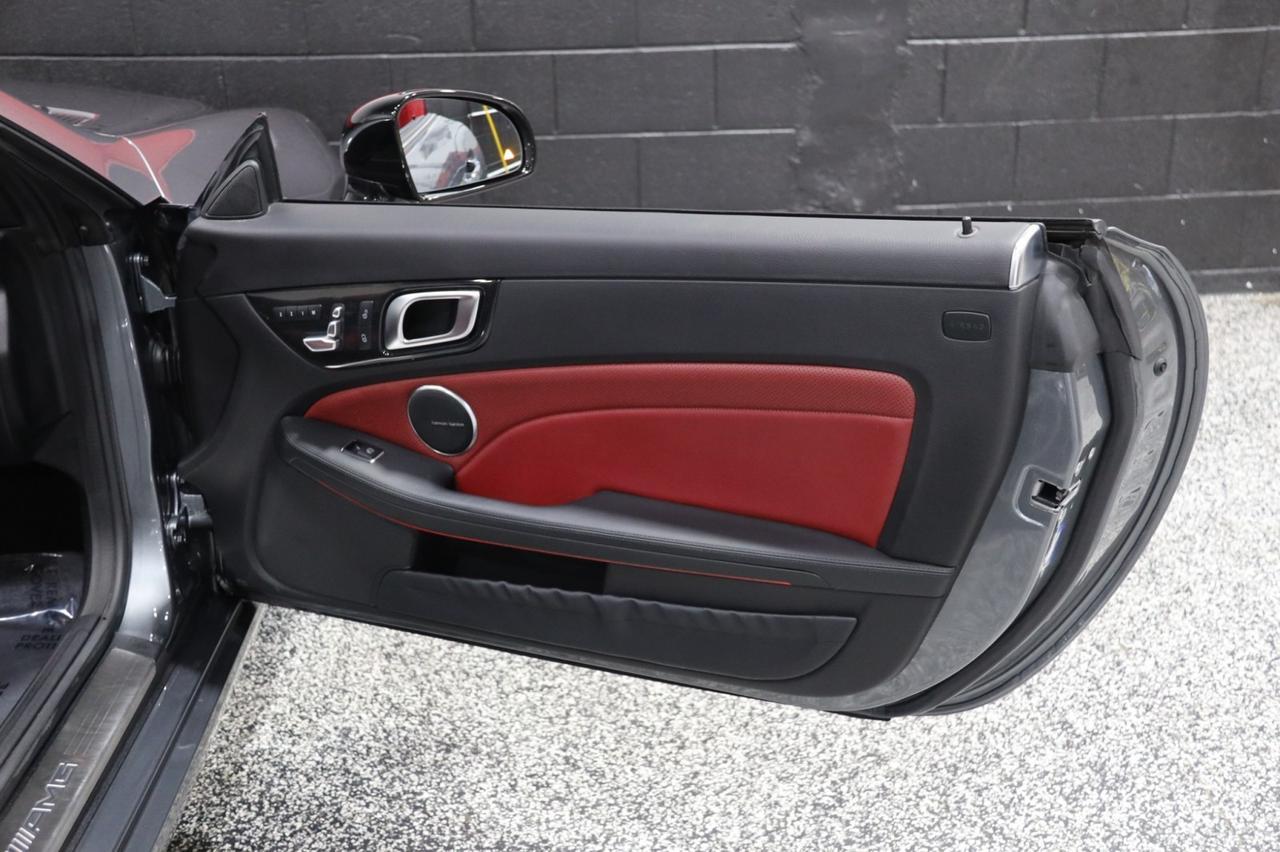 2017 Mercedes-Benz AMG SLC 43 W/Night Package 2dr Roadster Skokie IL