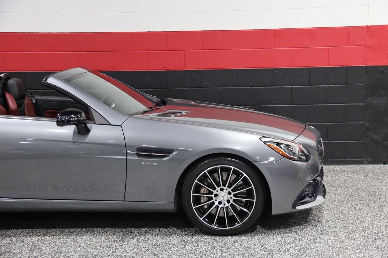 2017 Mercedes-Benz AMG SLC 43 W/Night Package 2dr Roadster Skokie IL