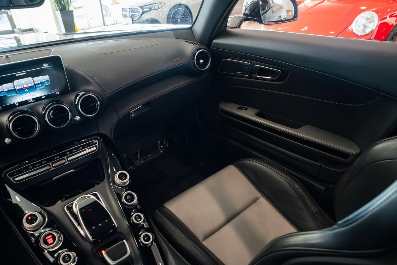 2017 Mercedes-Benz AMG&reg; GT Base Gladstone OR