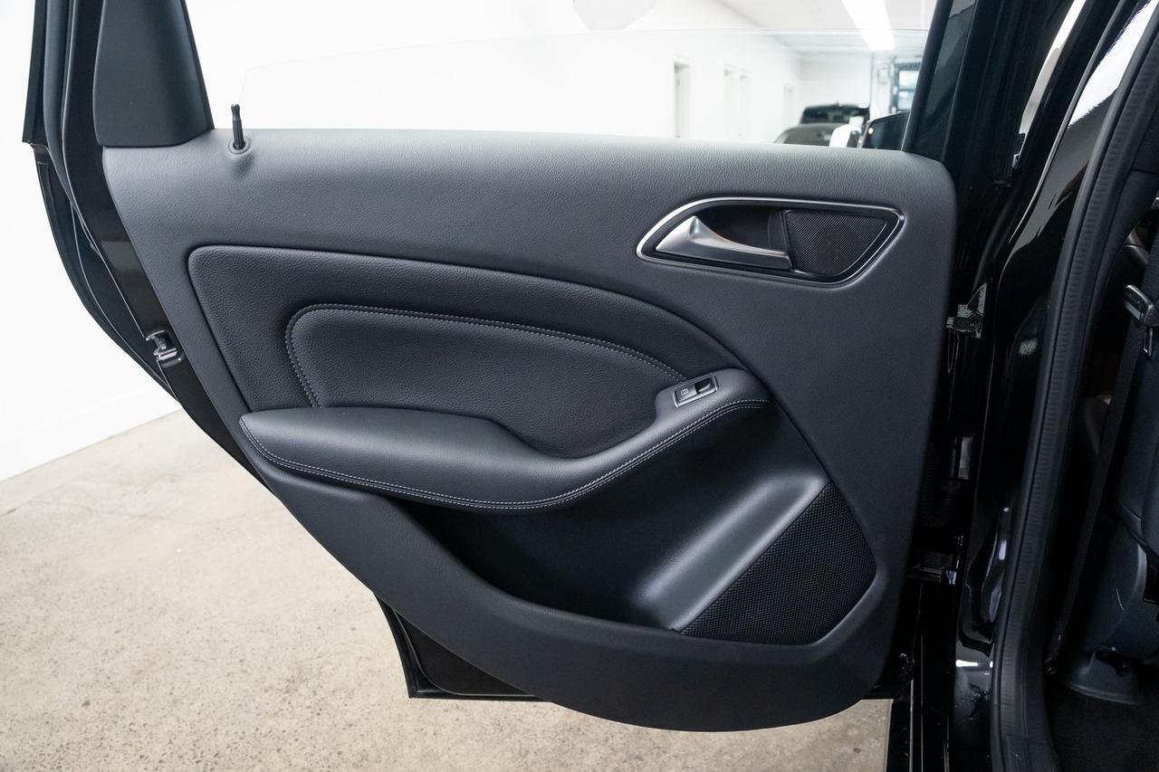 2017 Mercedes-Benz B-Class B 250e Heated Seats Premium 1 Package Apple CarPlay Portland OR
