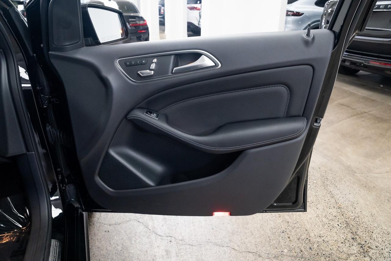 2017 Mercedes-Benz B-Class B 250e Heated Seats Premium 1 Package Apple CarPlay Portland OR
