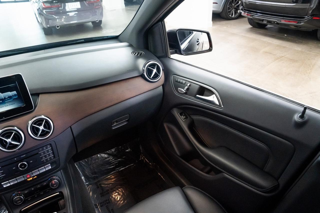 2017 Mercedes-Benz B-Class B 250e Heated Seats Premium 1 Package Apple CarPlay Portland OR