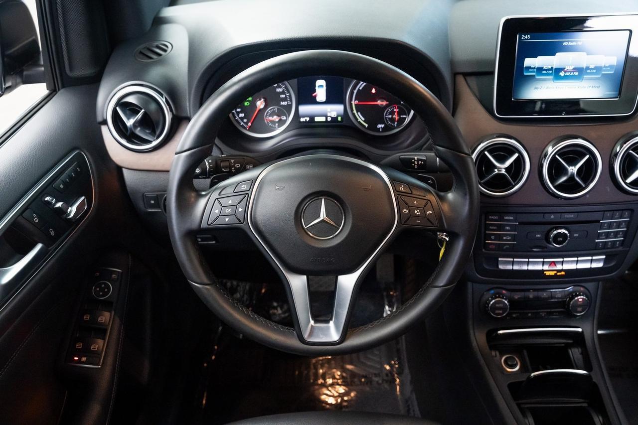 2017 Mercedes-Benz B-Class B 250e Heated Seats Premium 1 Package Apple CarPlay Portland OR